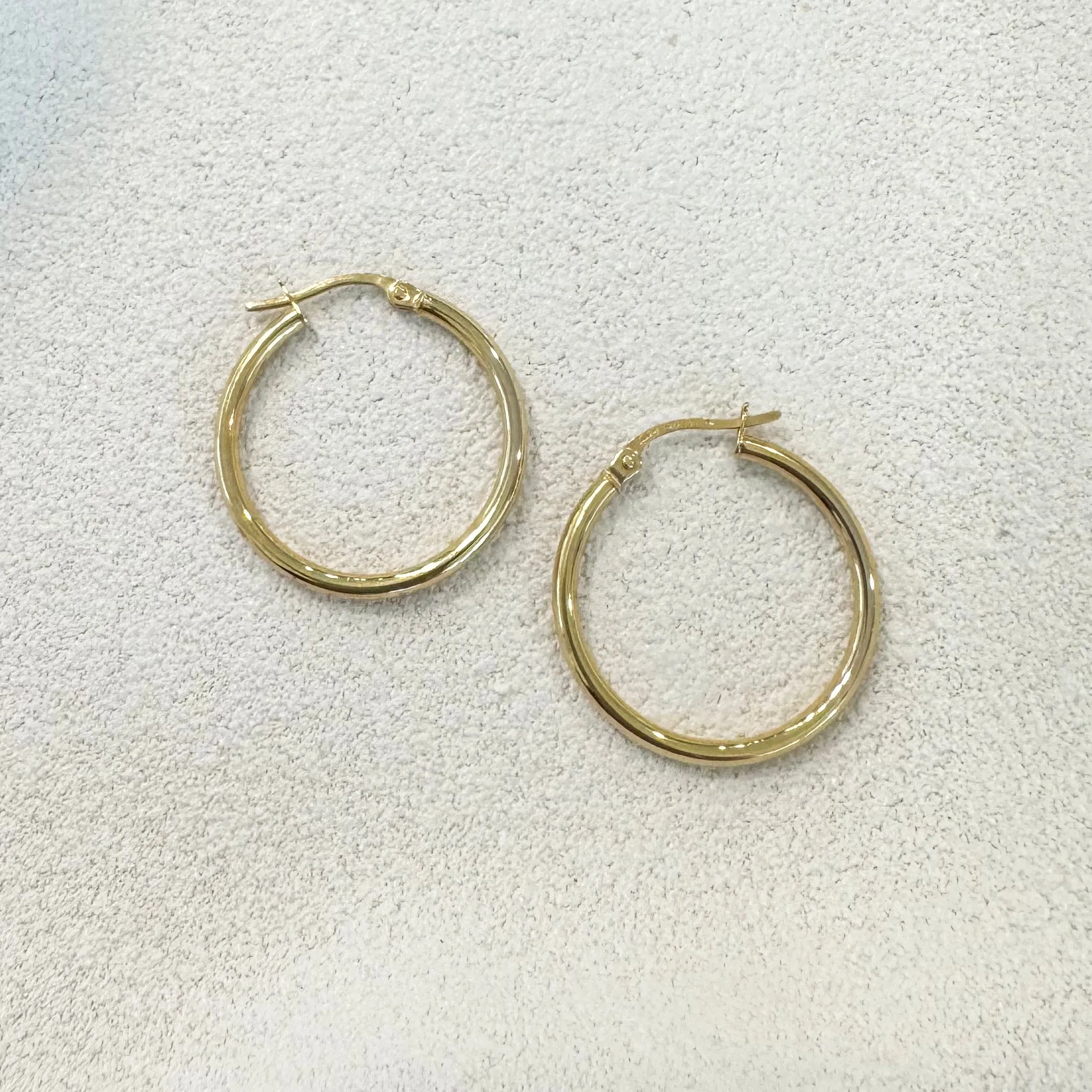 9ct Yellow Gold Fine Tubular Hoop Earrings