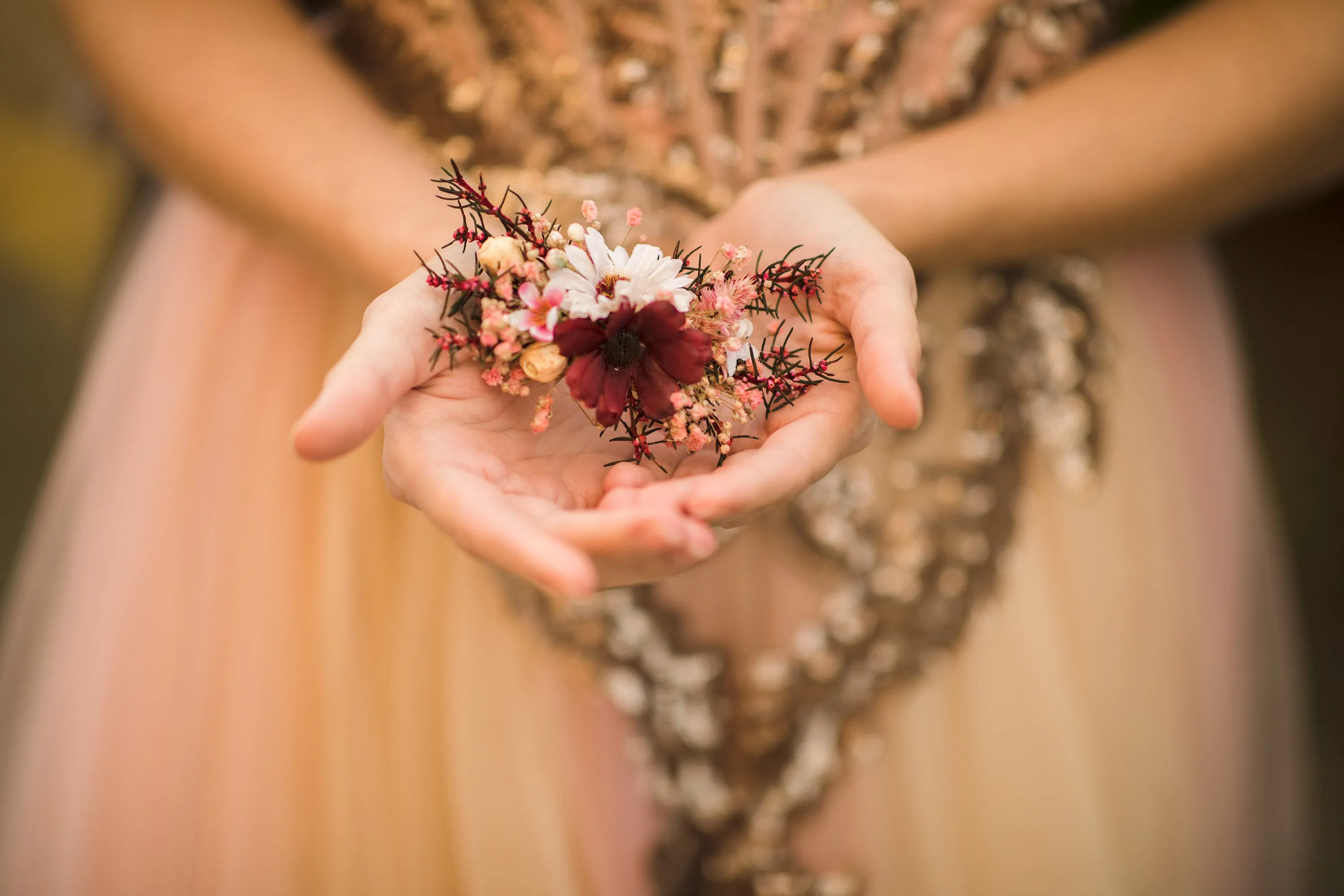 Autumn flower hair clip Burgundy Wedding red wine headpiece Bridal hair clip Hair accessories for bride Autumn wedding hair piece Magaela