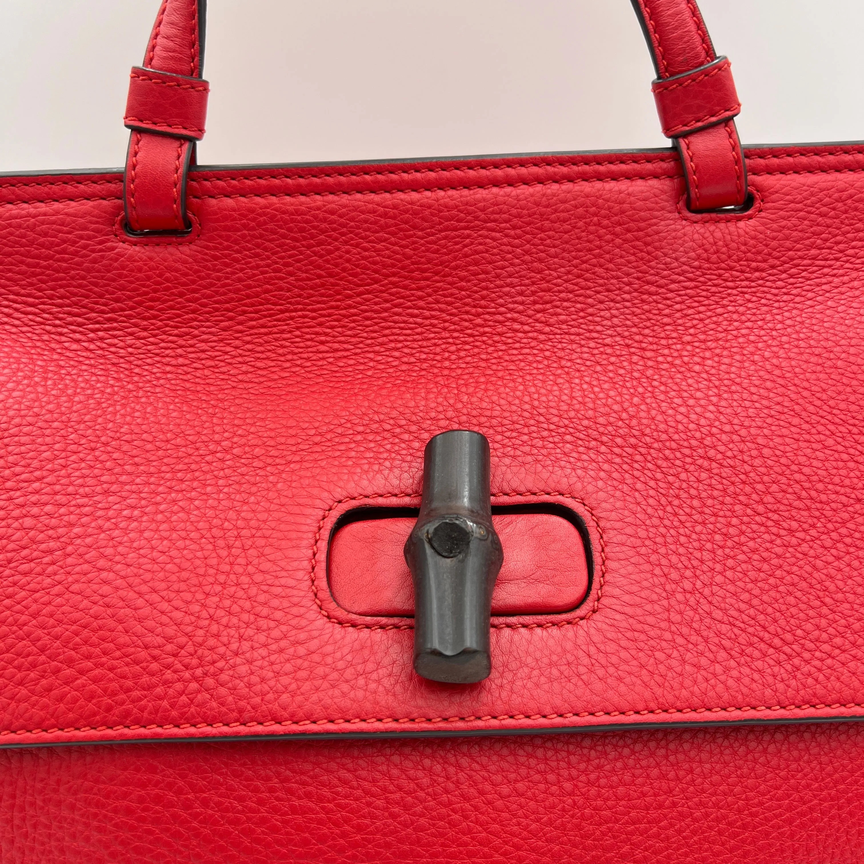 Bamboo Daily Medium Red Top Handle Bag in Calfskin, Silver hardware