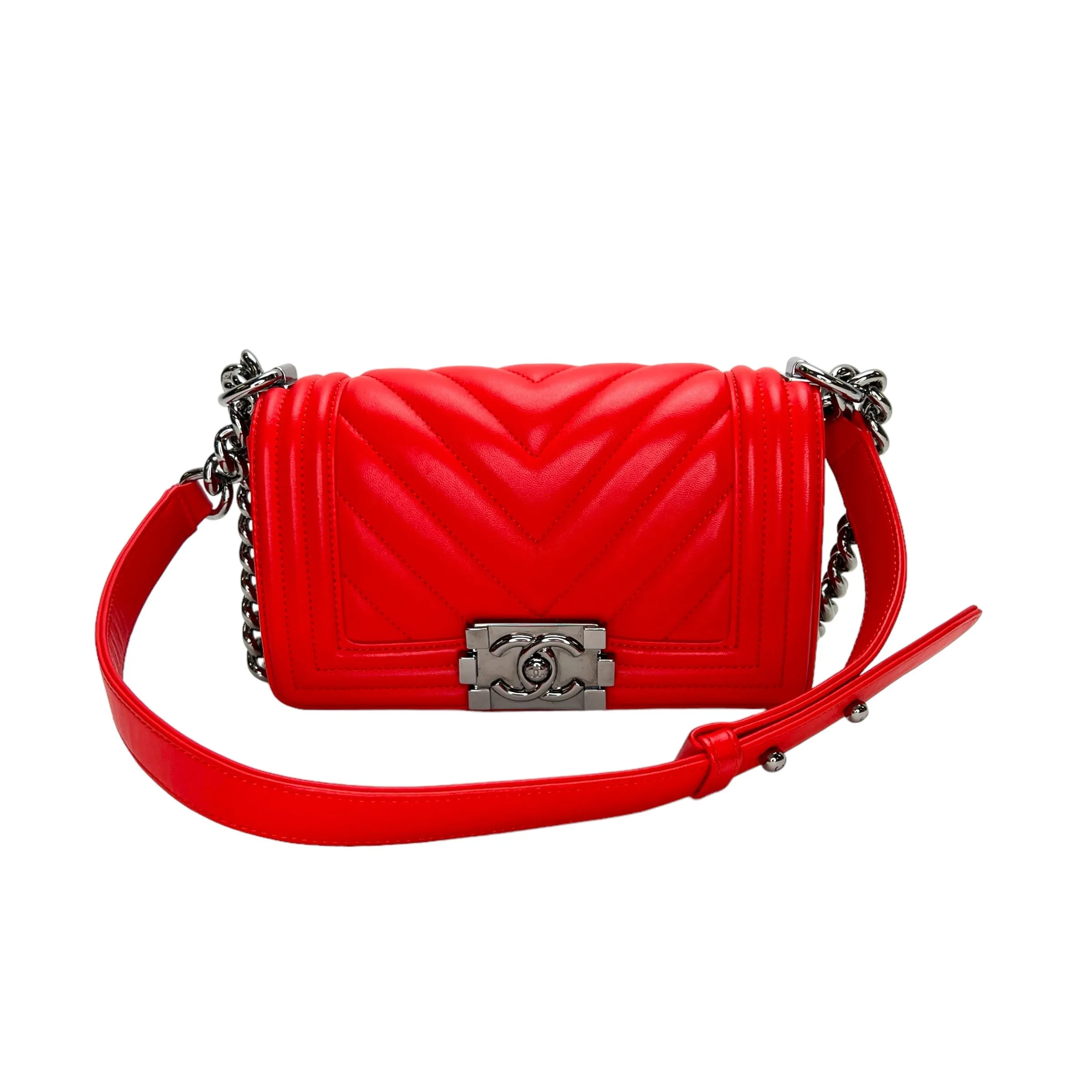 Boy Small Red Shoulder Bag in Lambskin, Gunmetal hardware