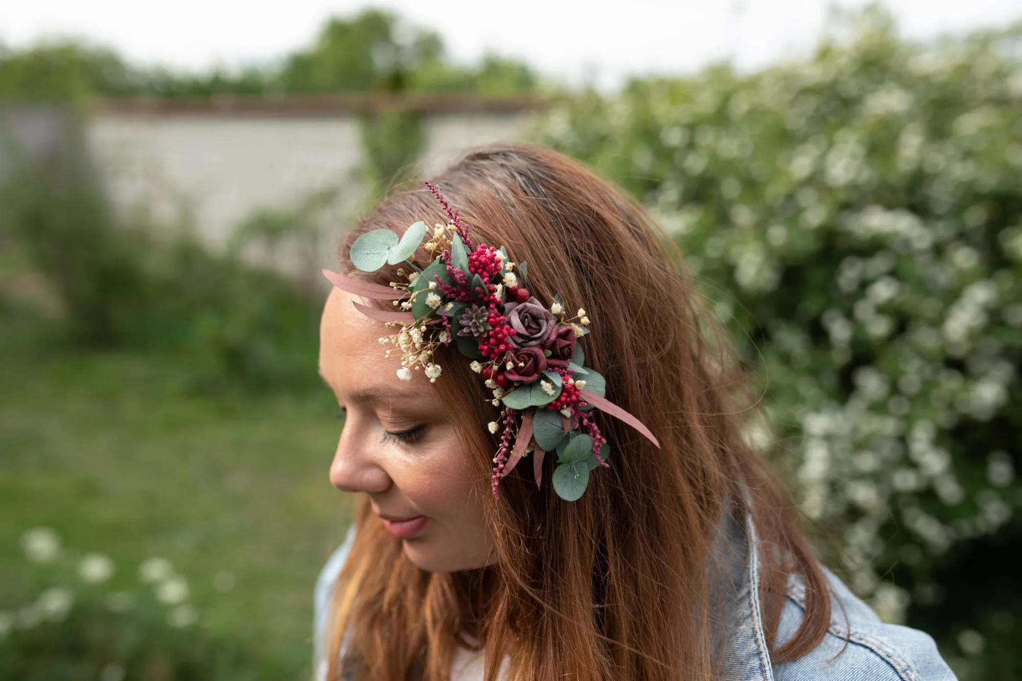 Burgundy wedding hair comb Bridal flower comb Magaela accessories Red wine flower jewellery Dark red roses Eucalyptus and Baby's breath comb