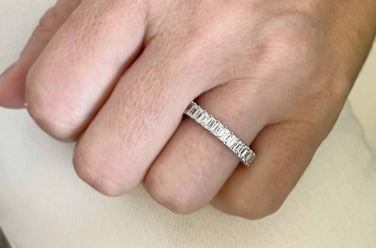 Eternity Ring 2.58cts Emerald Cut Diamonds & Platinum