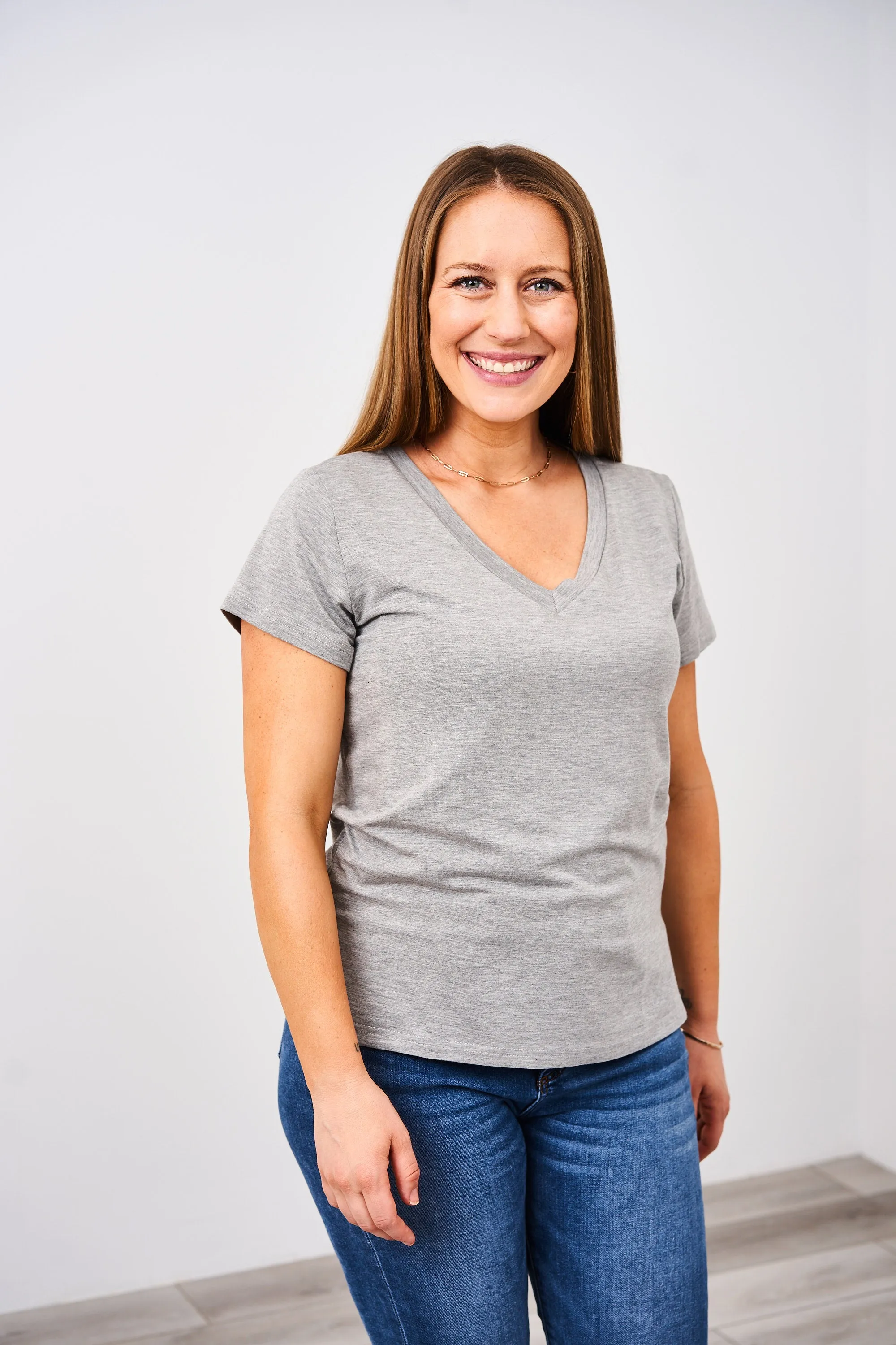 Latched Mama Go-To V-Neck Nursing Tee