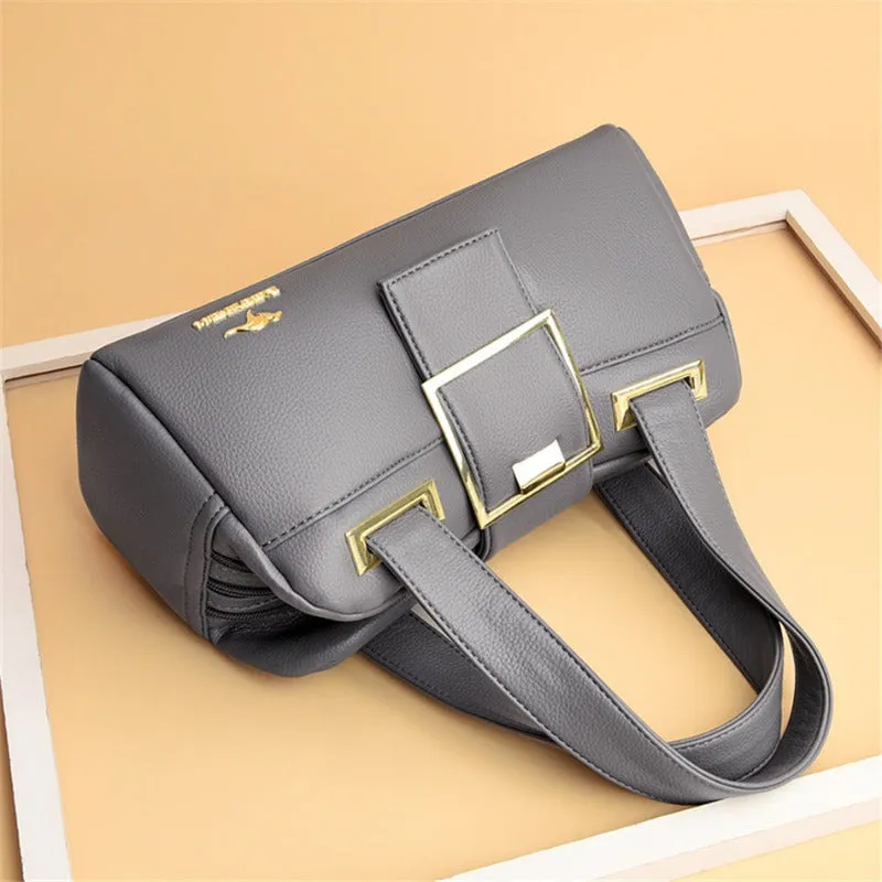 Multi-Layer Chic Bag : A stylish, multi-layered bag