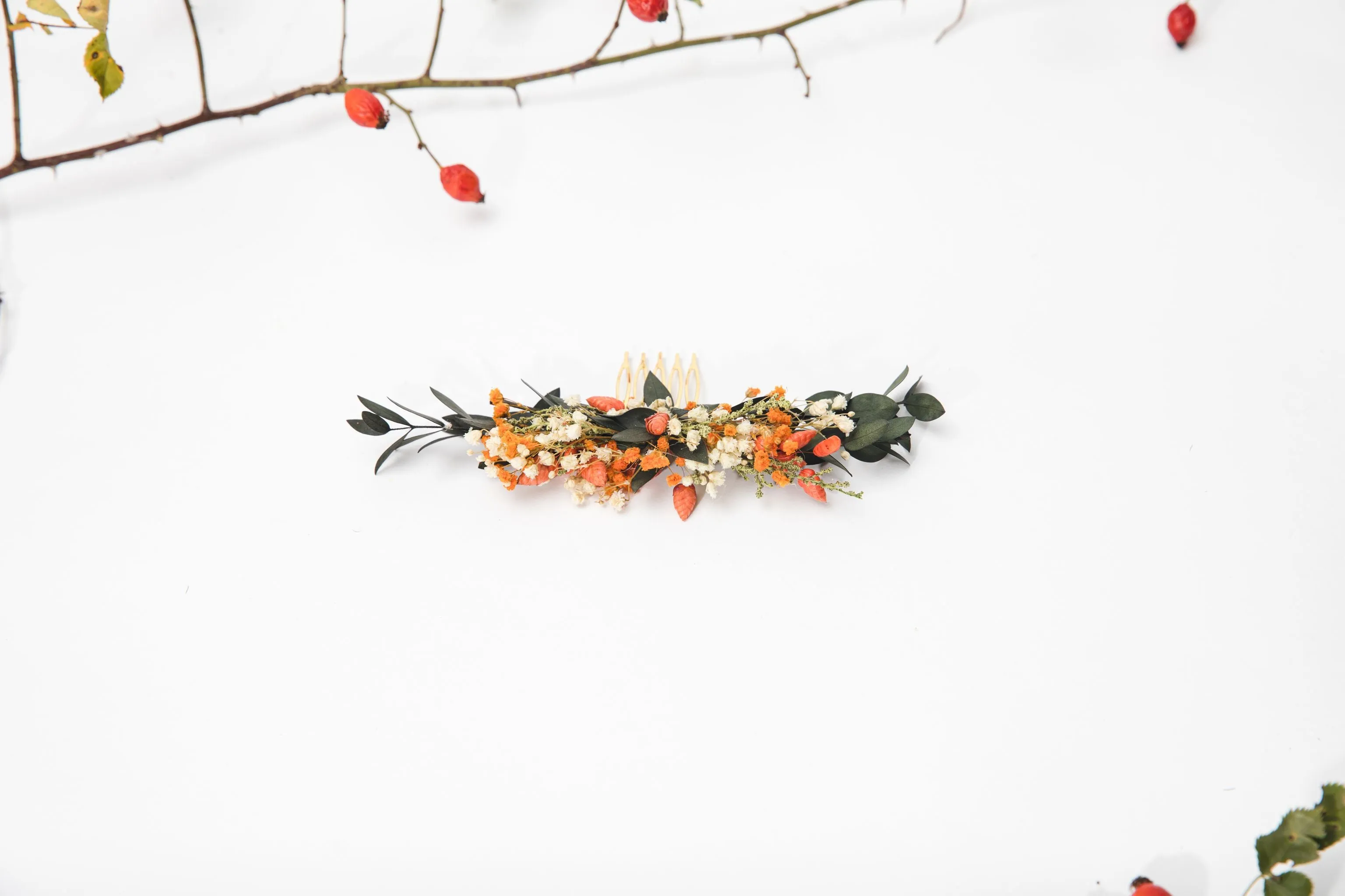 Natural autumn hair comb Flower hair comb Hair flowers Eucalyptus Baby's breath Wedding fall burnt orange flower comb Wedding accessories