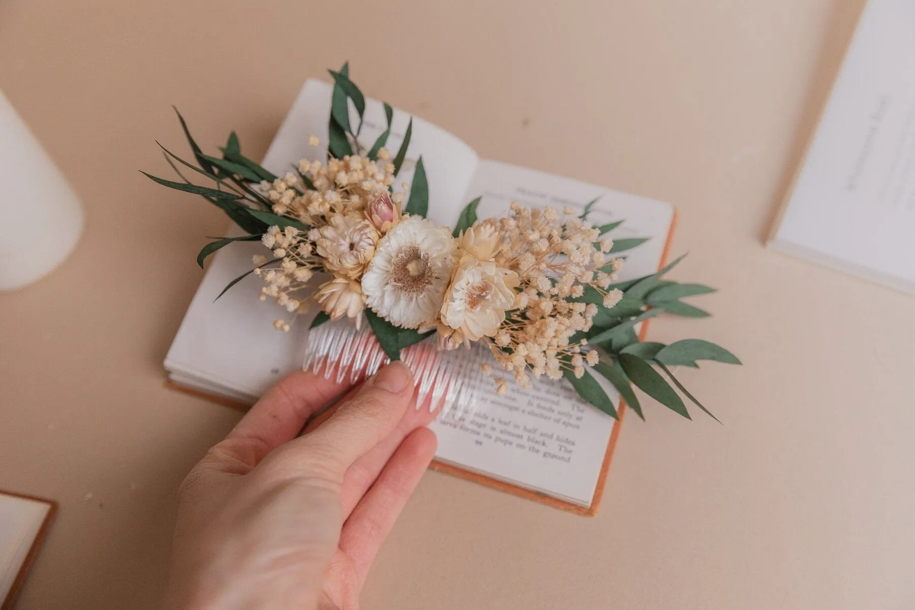 Preserved Eucalyptus Hair Comb / Bridal Boho Wedding Comb