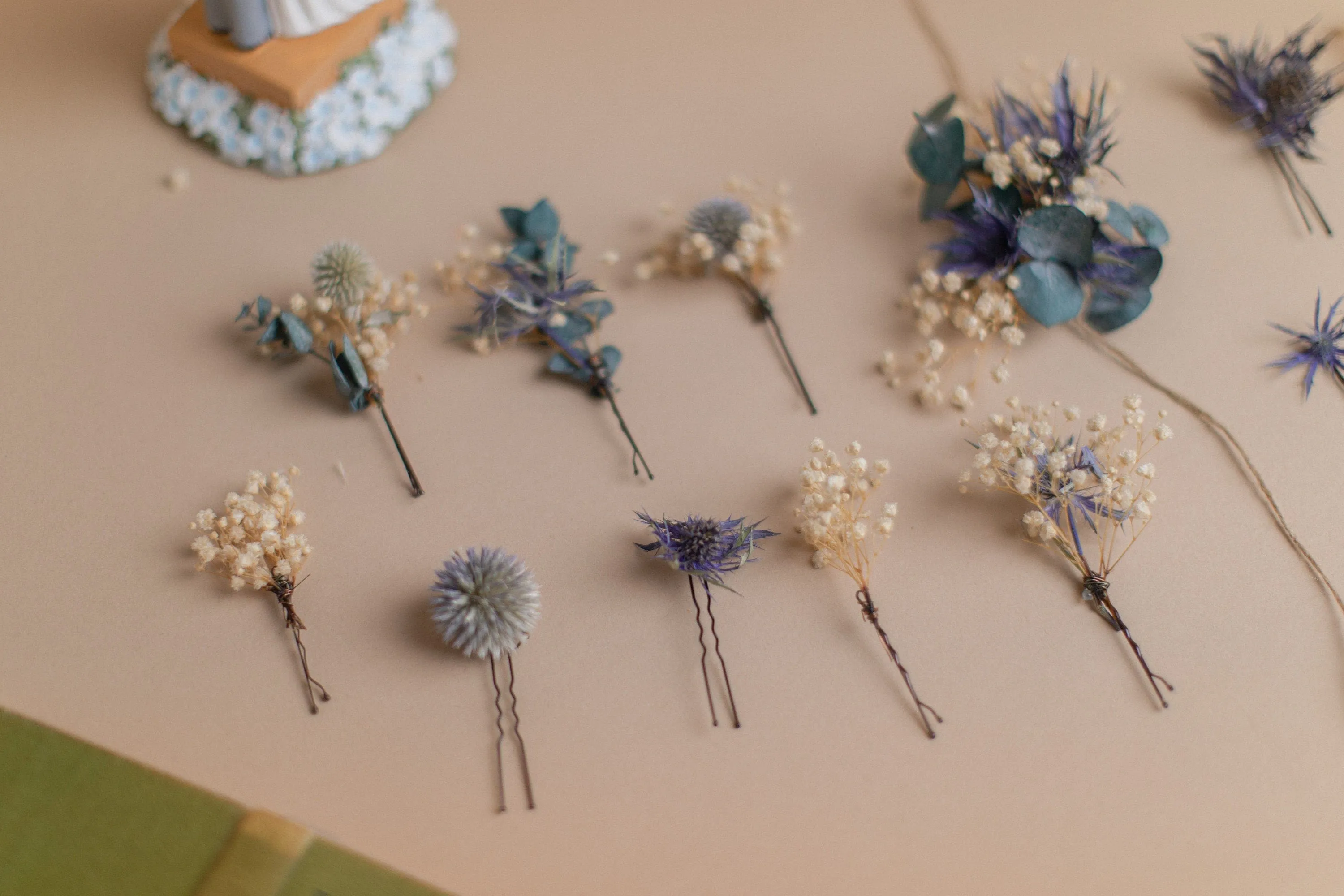 Scottish Thistle & Eucalyptus Hair Pins Set, Boho Hair Pins, Wedding Hair Pins, Flower Pin Set